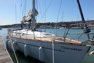 Solent Sailing. Yacht Charter